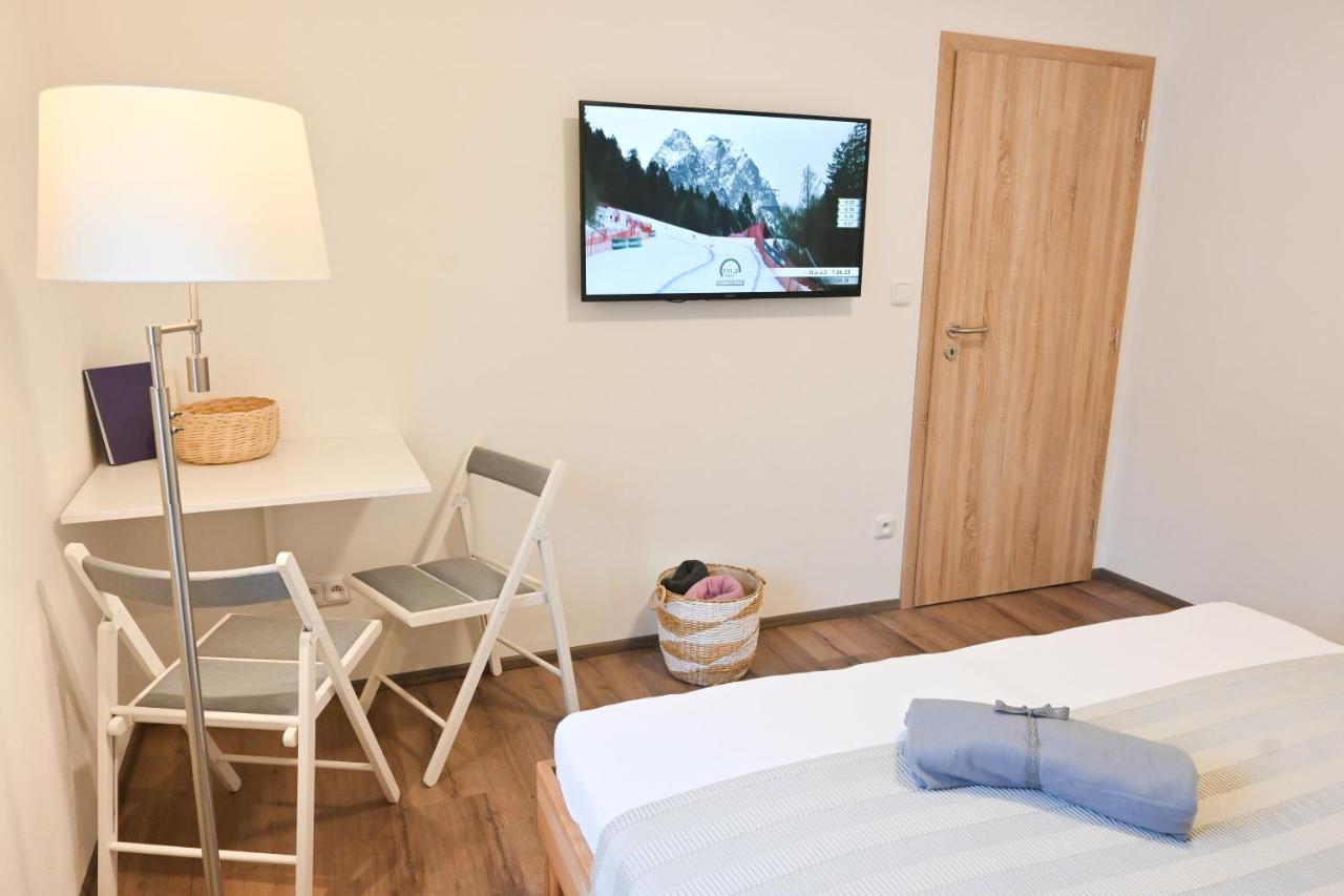 Apartman Mija Frymburk Ngoại thất bức ảnh